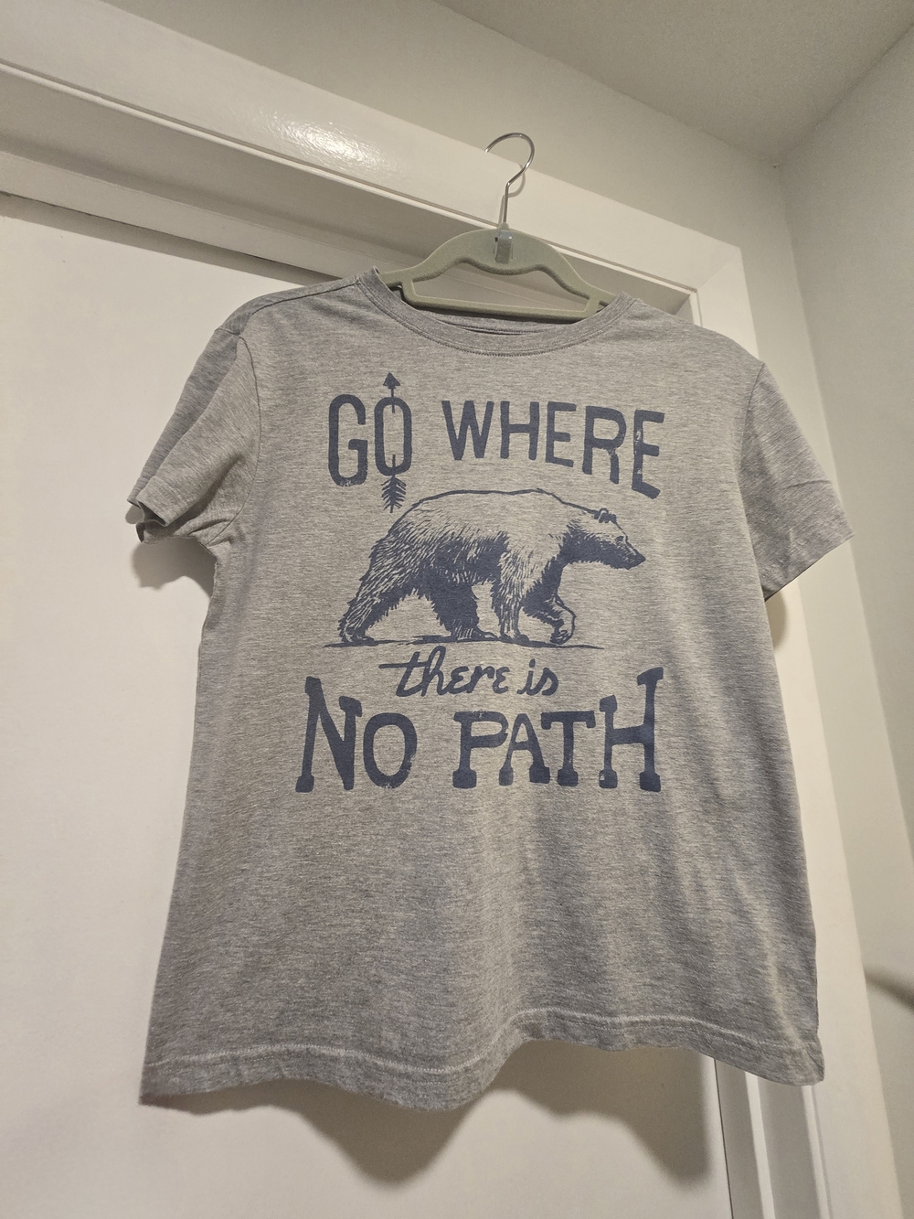 Kids' Grey Graphic Tee with Bear Print